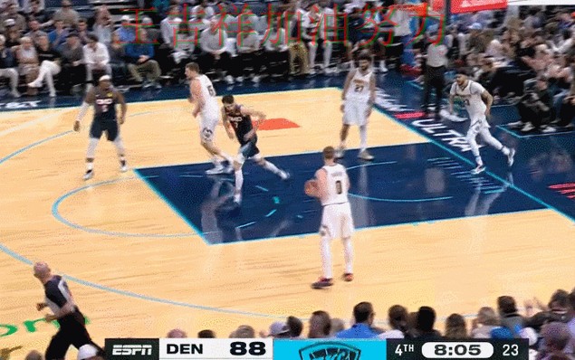 世界杯预选赛转会动态追踪：掘金客场逆转拿下关键三分